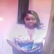 Police Seek Key Witness After 25-Year-Old Man Fatally Stabbed in Battersea