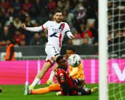 PSG's Technical Mastery Triumphs Over Physicality in 4-0 Victory Against Nice