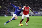 Pundits Predict Tight Arsenal Victory Over Everton in Premier League Clash