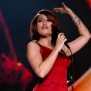 Raye Refuses to Write New Album Until She Falls in Love