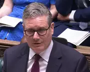Starmer Accuses Tories of 'Problem with Muslims' Over Public Prayer Comments