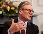 Starmer Faces Further Resignations Over Mandelson Files Release