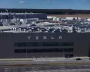 Tesla's German Factory Union Vote Fails, IG Metall Vows to Continue Fight