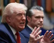 Trump Dismisses UK Aircraft Carriers as 'Toys' in Latest NATO Critique