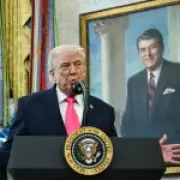 Trump Hints at Secret Iranian 'Gift' While Threatening Troop Surge in Middle East