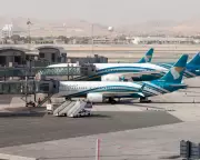 UK Rescue Flight Evacuates Britons from Oman Amid Middle East Crisis