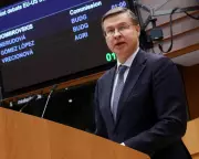 US and EU Forge New Trade Deal, Impose Tariffs on Russia and Iran