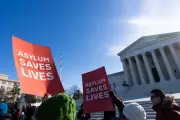 US Supreme Court Leans Toward Trump in Asylum 'Metering' Policy Case