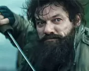 Worldbreaker Review: Luke Evans Stars in Flimsy Sci-Fi Survival Drama