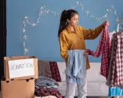 Young Fashion Fans Fuel Charity Shop Boom Amid High Street Struggles