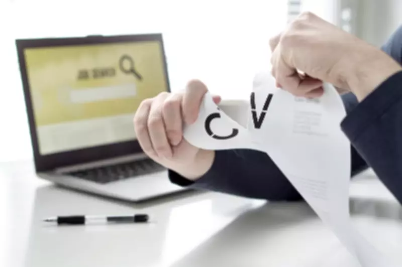 AI Job Scams Destroying Hopes: Readers Respond to Fraud Warning