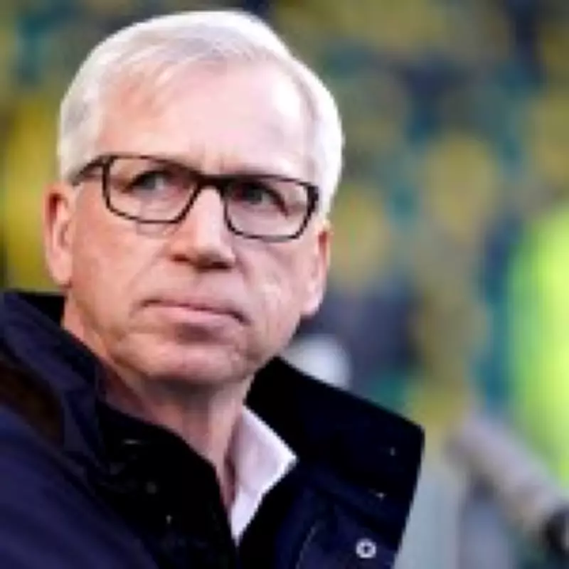 Alan Pardew Predicts Man City to Beat Chelsea in FA Cup Final