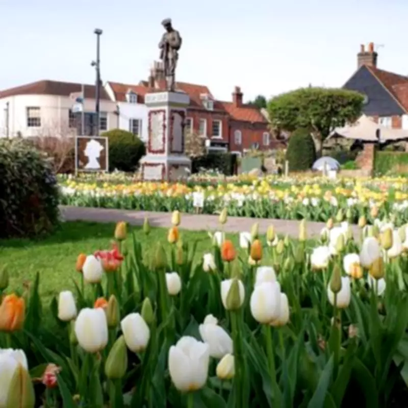 Amersham: London Underground Town with Cotswolds Charm and Cobbled Streets