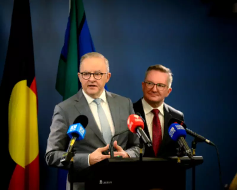 Australia Pledges Support for Strait of Hormuz Opening as Fuel Prices Set to Drop
