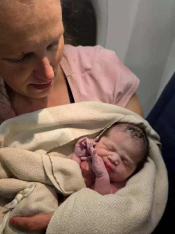 Baby Born on Delta Flight: EMTs Deliver Healthy Girl Mid-Air