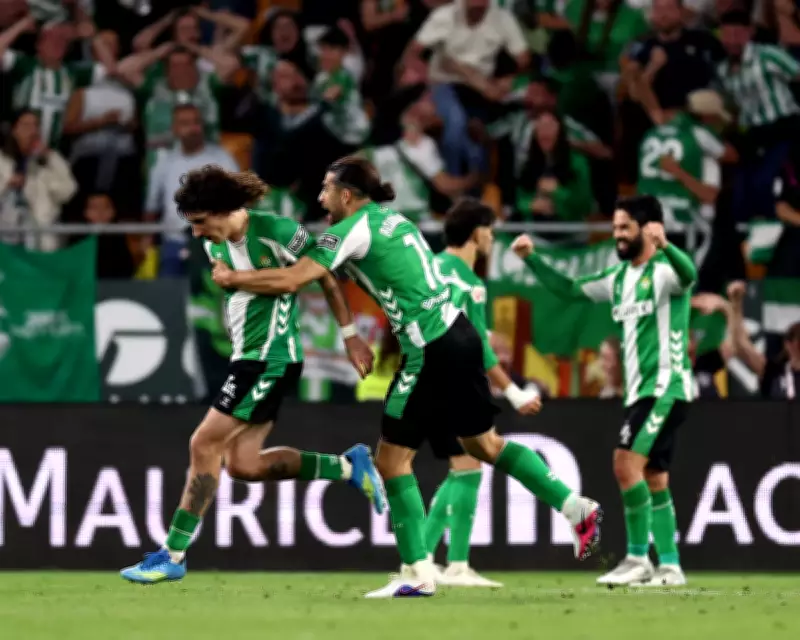 Bellerín's Late Equalizer Deals Blow to Real Madrid's Title Hopes