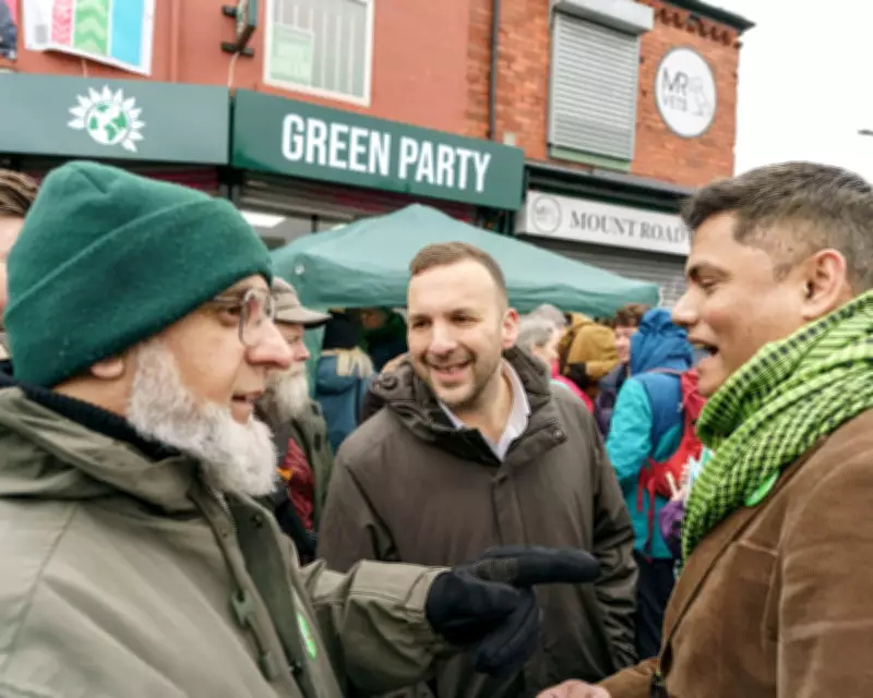 British Muslim Voters: Democracy in Action, Not Sectarianism or Family Voting