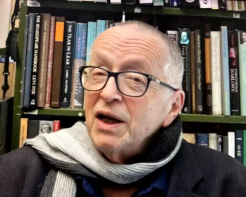 Chris Mullen: Art Educator Who Built a Vast Visual Communication Library