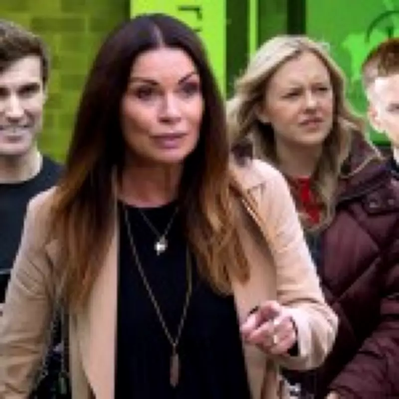 Coronation Street Spoilers: Carla's Panic Over Roy's Fire, Theo's Dark Offer to Summer