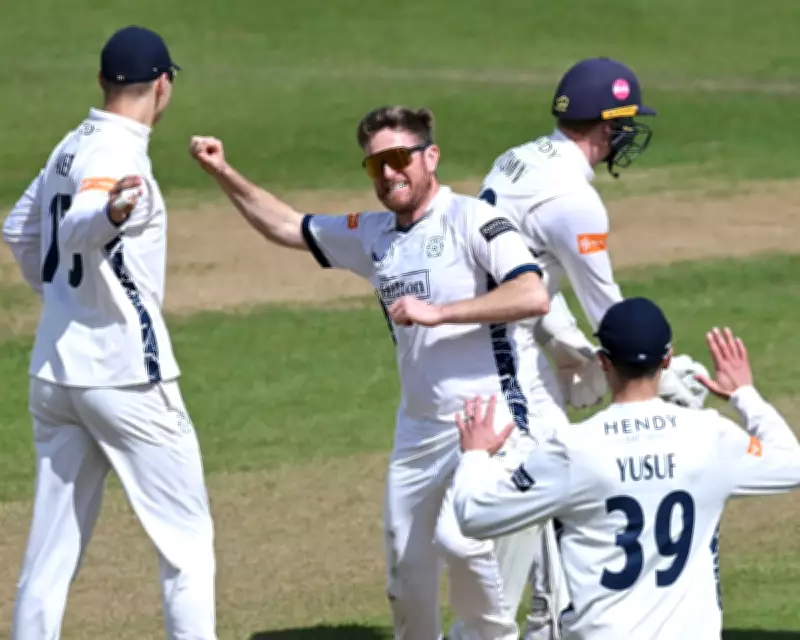 County Cricket Championship: Live Updates from Hampshire vs Somerset and Warwickshire vs Essex