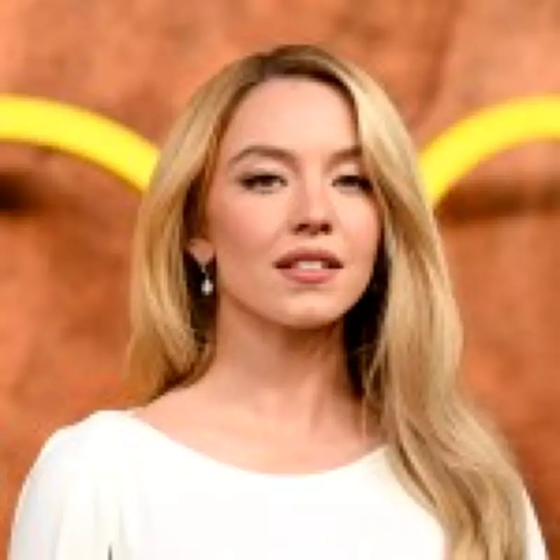 Euphoria Sparks Revival of 80s Sploshing Fetish with Sydney Sweeney Scene