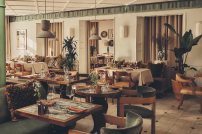 Exploring London's Premier Hotel Dining: A Guide to Two Exceptional British Restaurants