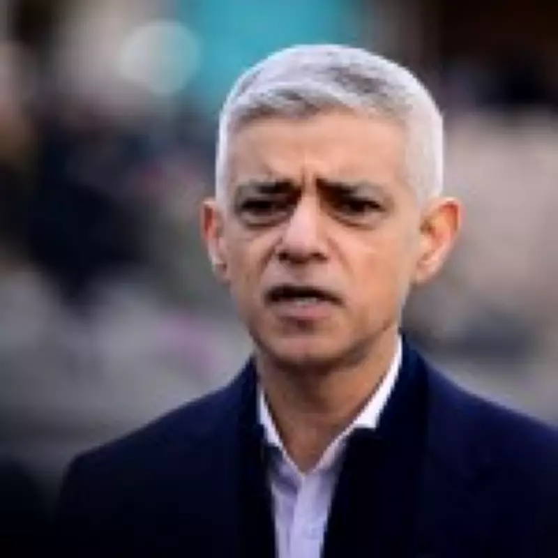 Five Police Officers Removed After Leaving Bag of Guns Outside London Mayor's Home