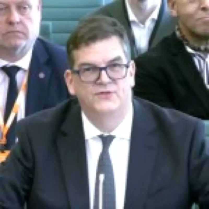 Former Top Diplomat Accuses Downing Street of Pressuring Mandelson Appointment