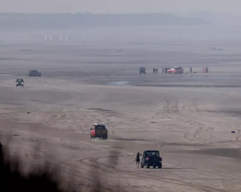 Four Dead as 'Taxi-Boat' Sinks in Channel, French Authorities Assess Situation