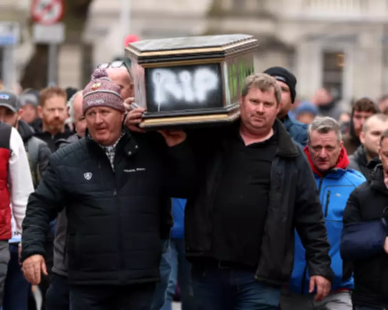 Fuel Price Protests Paralyze Ireland and Spread to Norway Amid Global Crisis
