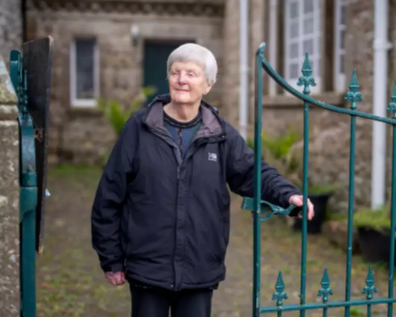 Guardian Letter Sparks 50-Year Reunion After Storm Goretti Article
