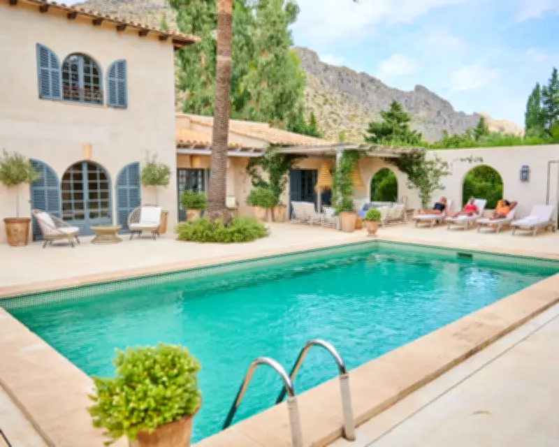 House Swaps: Unlocking Luxury Holidays for Minimal Cost Through Home Exchange