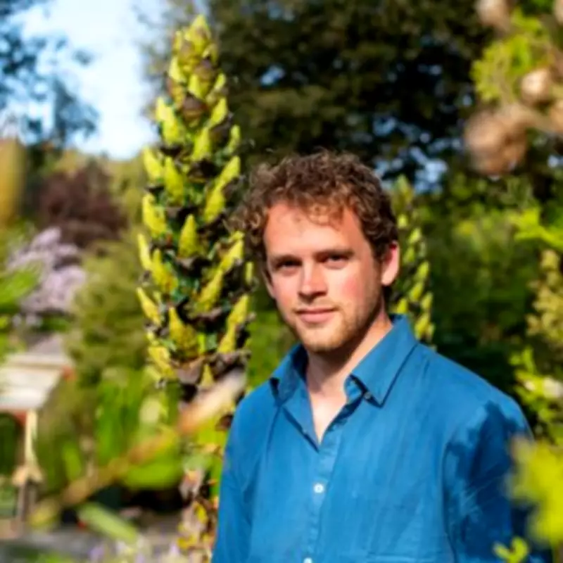 King Charles' Ex-Gardener Reveals Banned Vegetables and Precise Carrot Size