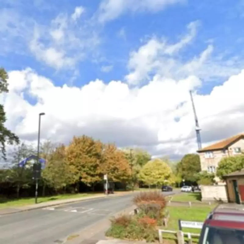 Lewisham Approves 20-Metre 5G Mast in New Cross Despite Resident Objections