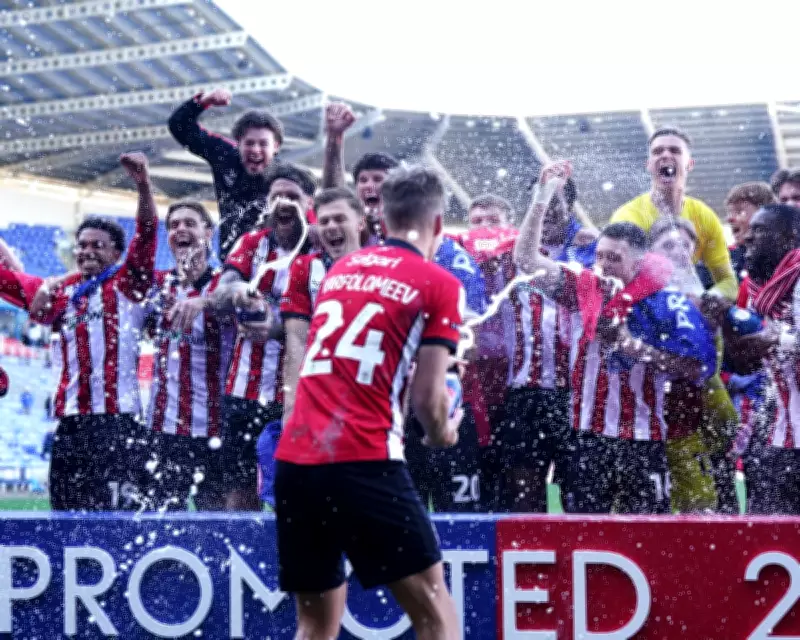 Lincoln City Secures Championship Promotion with Victory at Reading