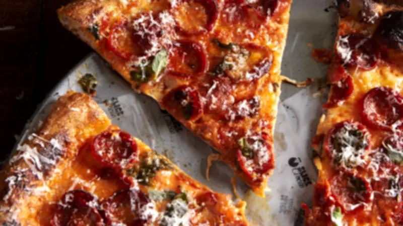 London's Best Pub Gets New Pizza Kitchen Slice Circle