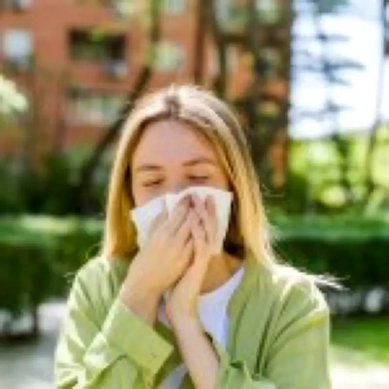London's Red Alert Pollen Levels: 5 Expert Tips to Combat Hay Fever