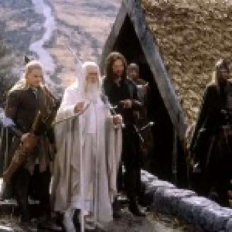 Lord of the Rings Fans Outraged Over Aragorn Recast with Rom-Com Star