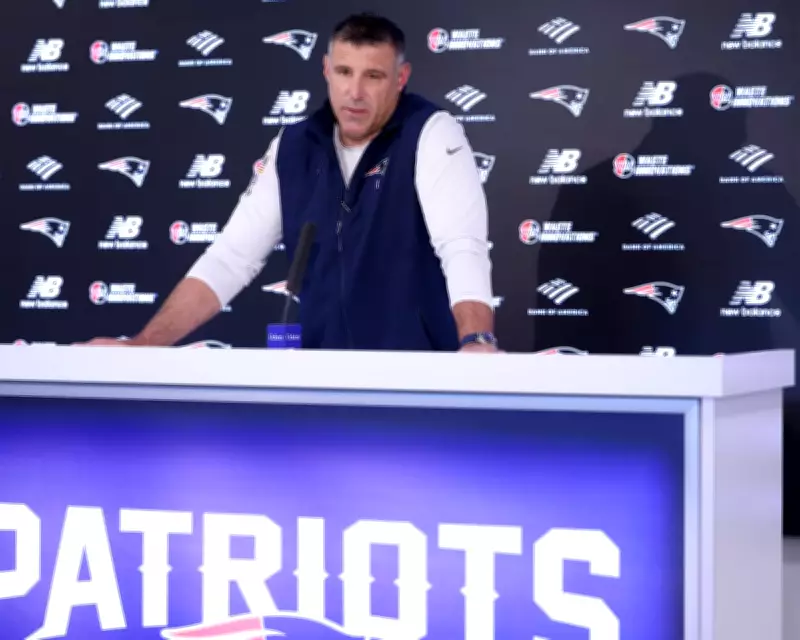 Patriots Back Coach Vrabel as New Photos with NFL Reporter Emerge