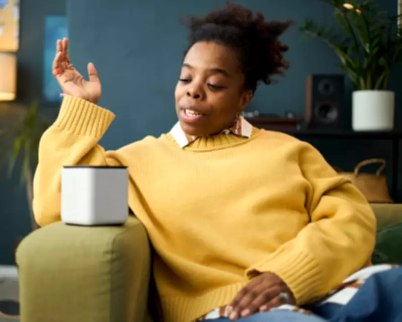 Should We Be Polite to AI Assistants? Readers Debate Etiquette with Machines