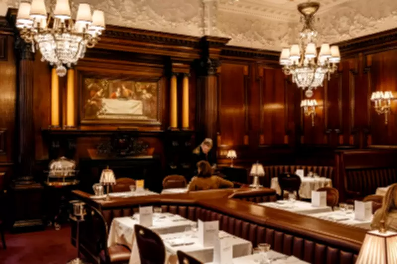 Simpson's-in-the-Strand Review: A Timeless British Dining Experience in London