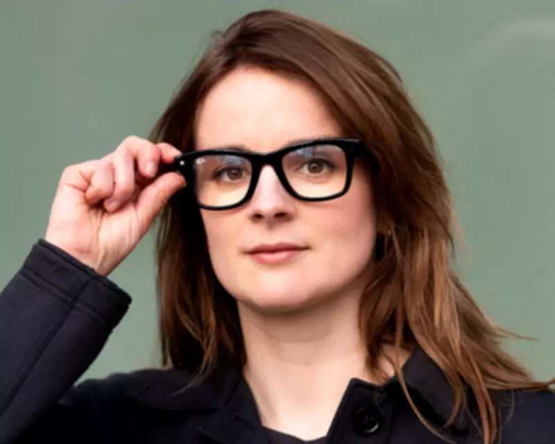 Smartglasses Transform Lives for Visually Impaired and Deaf Users