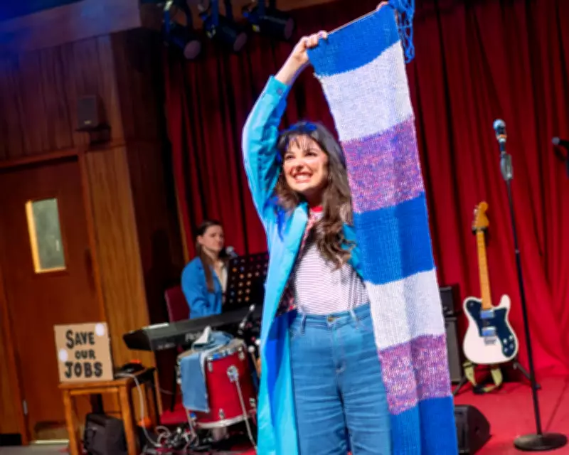 Stand & Deliver Review: Lee Jeans Sit-In Story Galvanises
