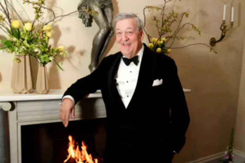 Stephen Fry Sues CogX Festival for £100k Over Stage Fall Injuries