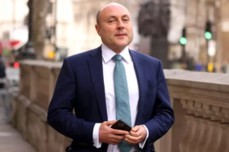 Tories Pledge to Scrap Mandatory Paid Time Off for Union Reps