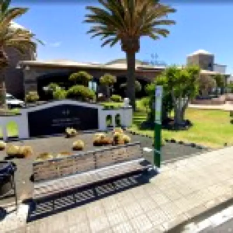 Tourist Injured After Two-Storey Fall Into Hotel Koi Pond in Lanzarote