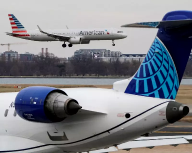 United Airlines CEO Pitched Merger with American to Trump, Sparking Fears
