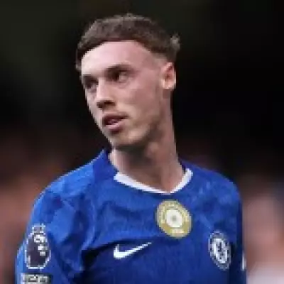 Cole Palmer Dismisses Manchester United Transfer Rumors, Commits to Chelsea Future