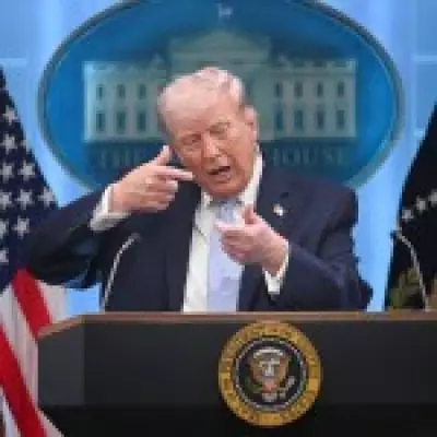 Cross-Party Politicians Demand Trump's Removal via 25th Amendment After Iran Threat