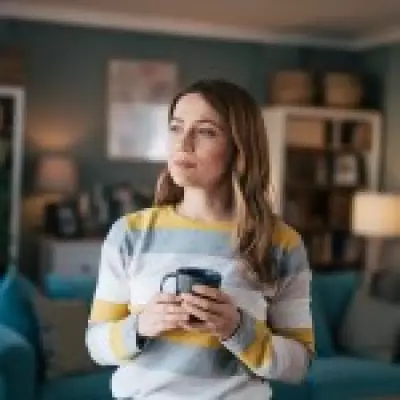 London's Solo Rental Crisis: £81,800 Salary Required for One-Bed Flat